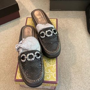 Pewter and snakeskin Brighton loafers, brand new